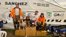 Daniel Rodríguez con “Chico” campións en Codeseda
